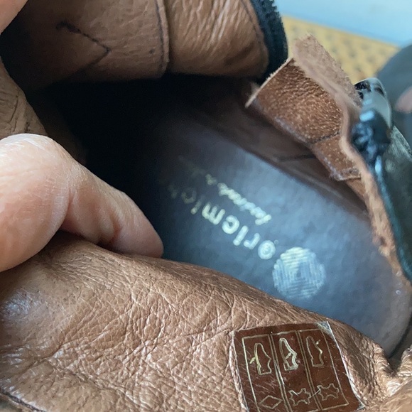 Eric Michael Lena Leather Ankle Booties - Picture 7 of 9